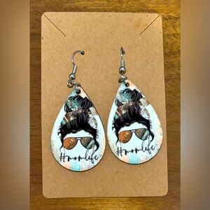 Light wooded earrings